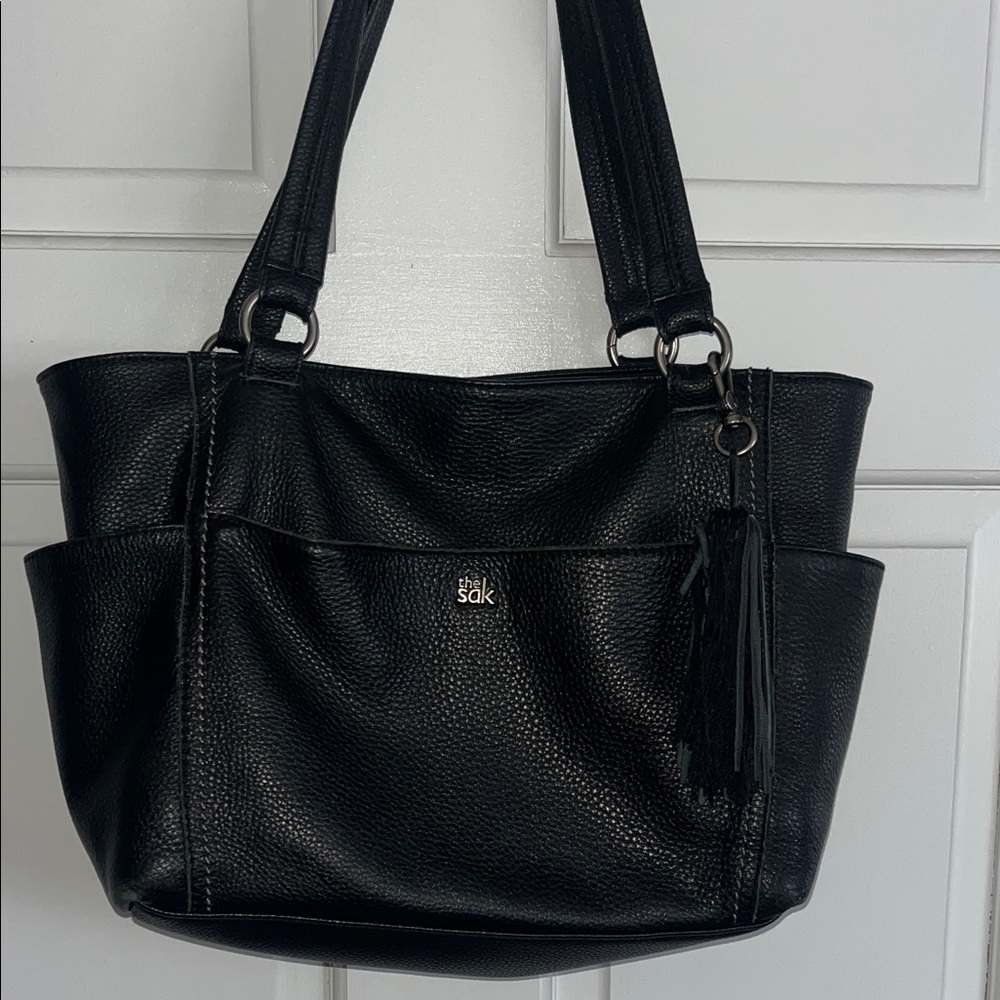 The Sak Black Leather Shoulder Bag